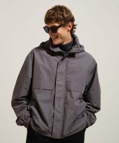 Riverstoneattire.shop266abc32f7 3