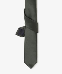 Riverstoneattire.shop8bd629a6c1 1