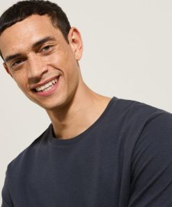 Riverstoneattire.shopcefc3f1936 3