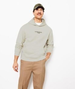 Riverstoneattire.shopd4ad924063 4