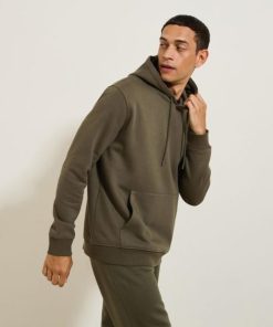 Riverstoneattire.shopd84cf2b006 1