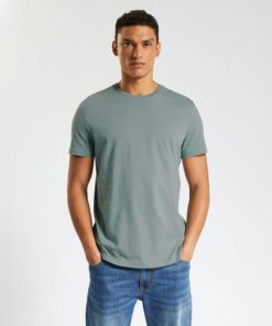 Riverstoneattire.shopfe2418efa8 1